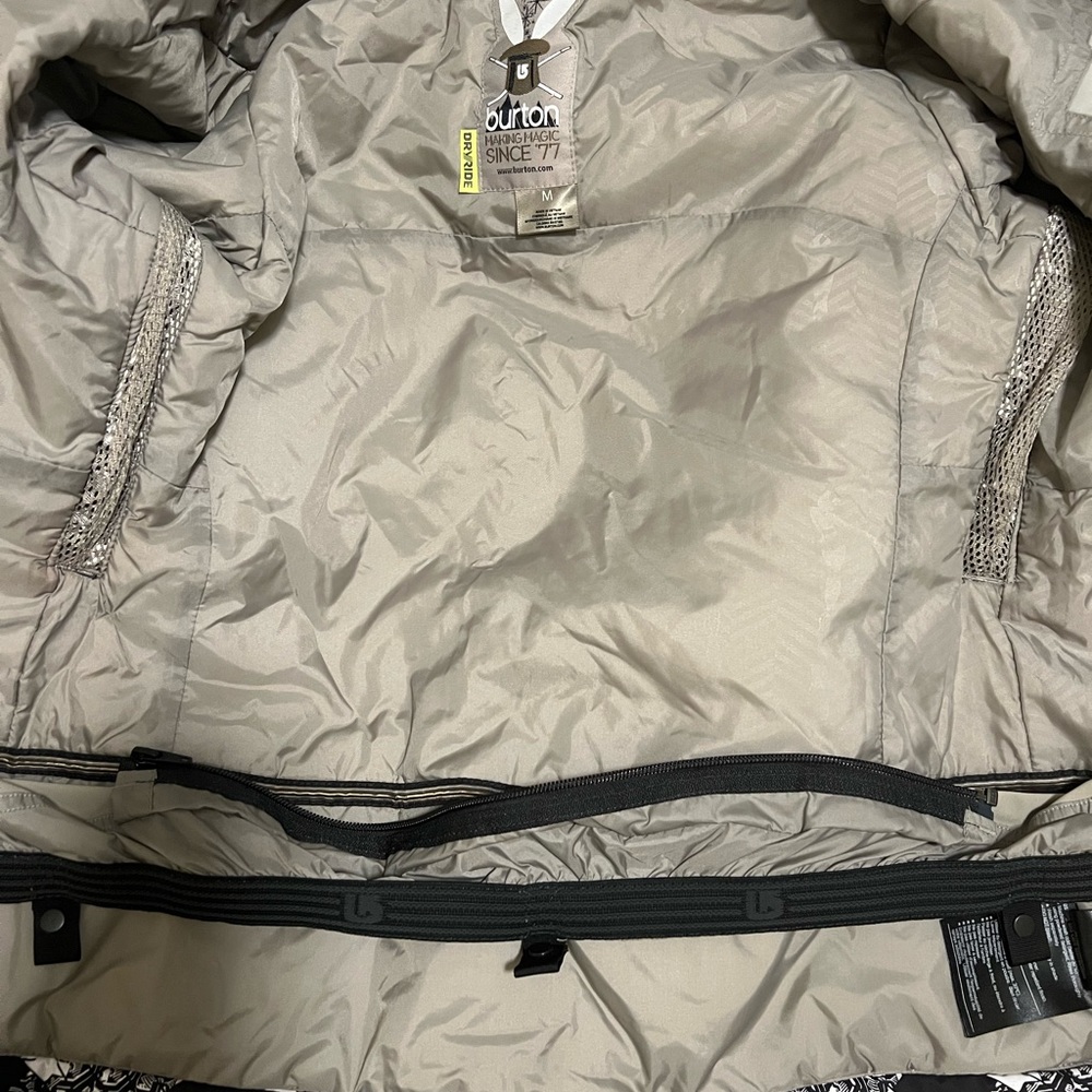 Burton Winter Jacket - Picture 3 of 7